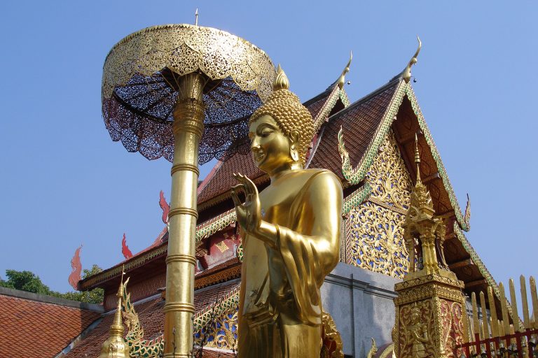 Le temple dore de Doi Suthep, Chiang Mai
