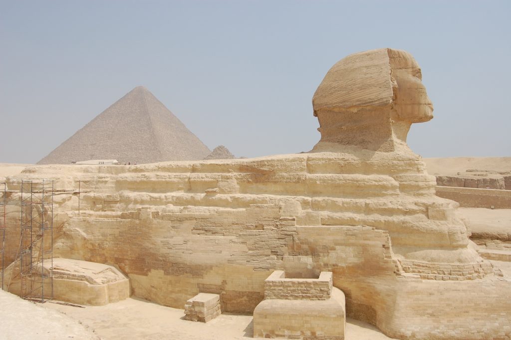 Les pyramides de Gizeh et le Sphinx